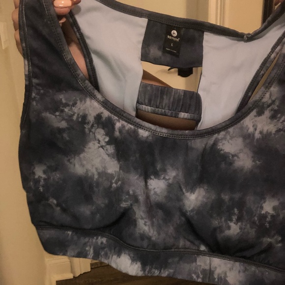 Matching workout set: medium bra & legging - Picture 3 of 7